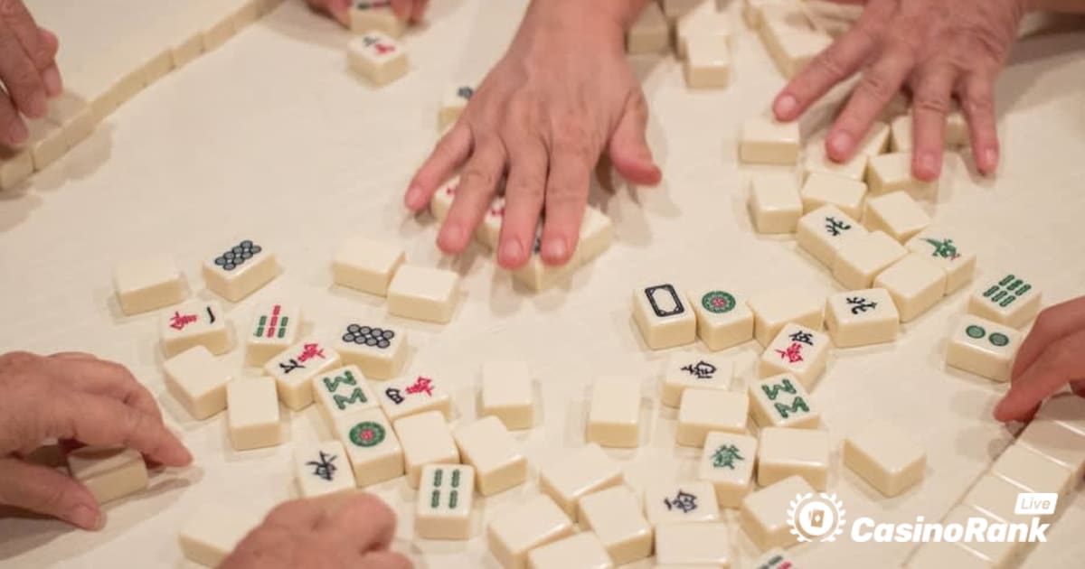 Brief History of Mahjong and How to Play it